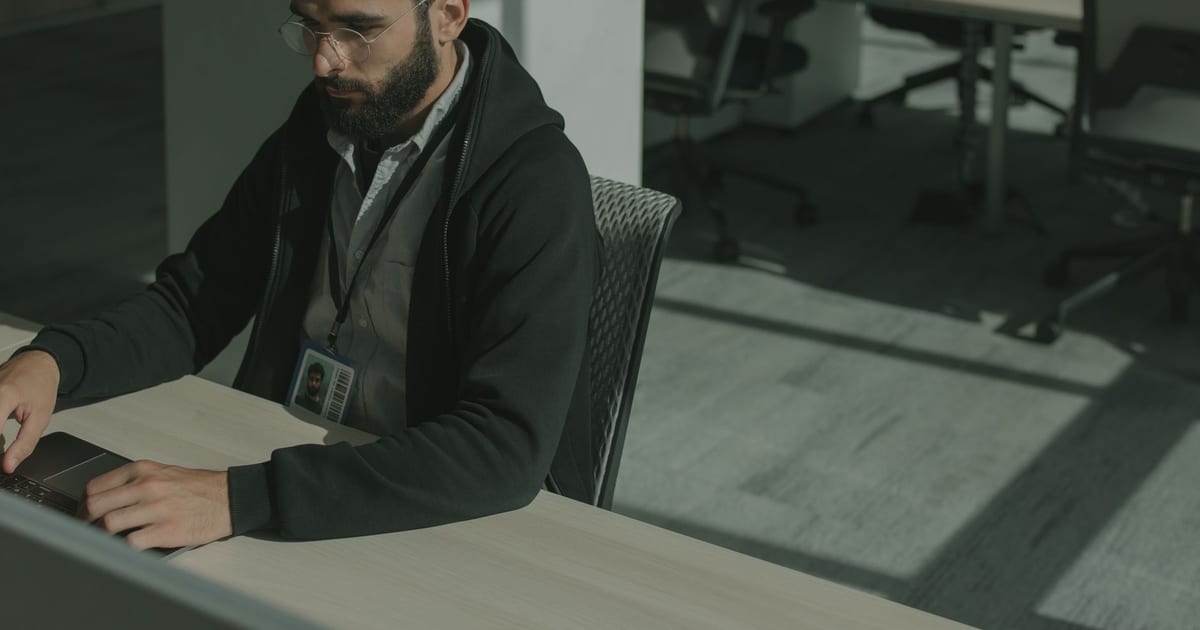 Enterprise Java developer working across multiple code windows